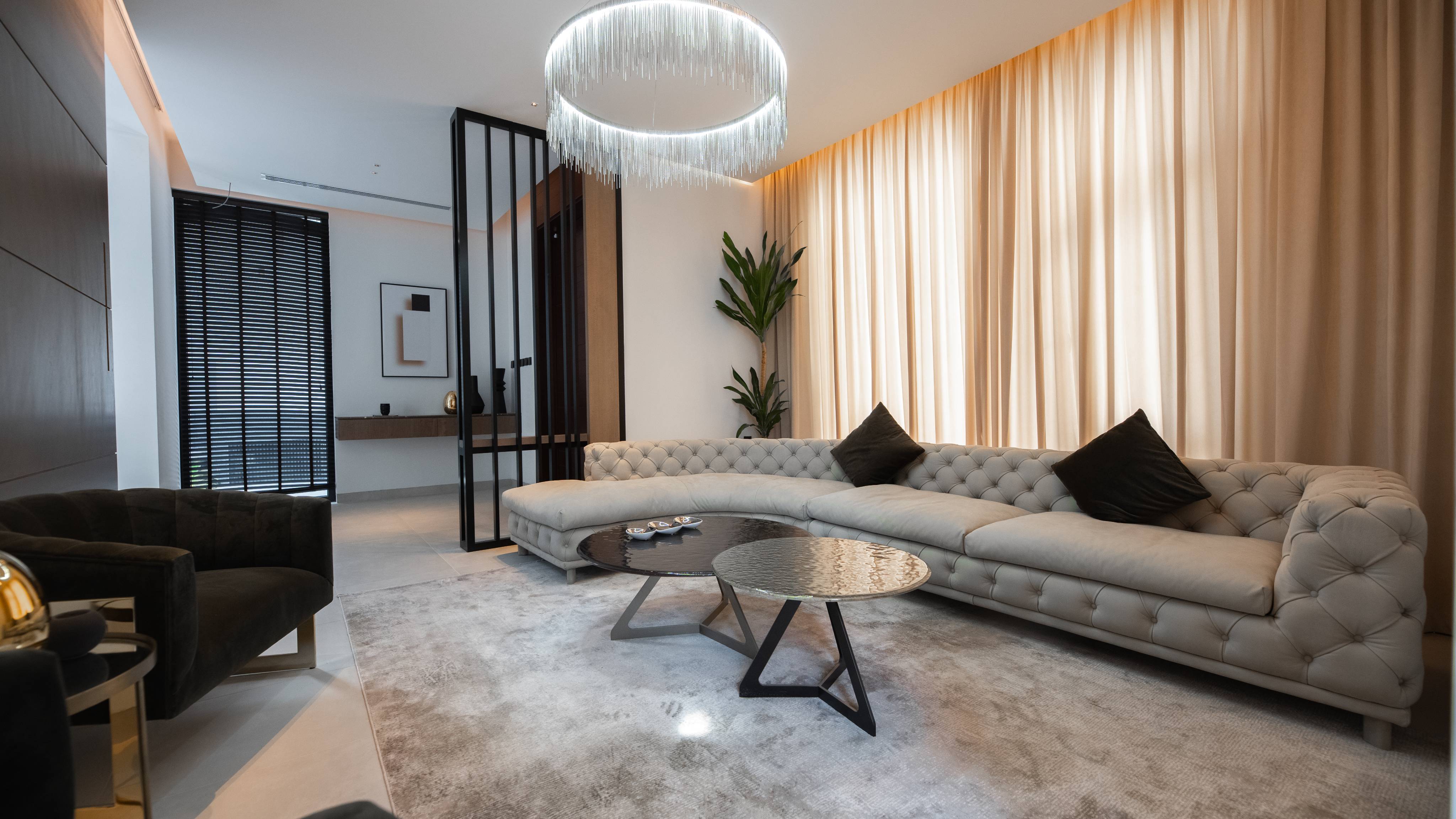 3 Bedroom Luxury Villa Al Khoudh Muscat  - 2