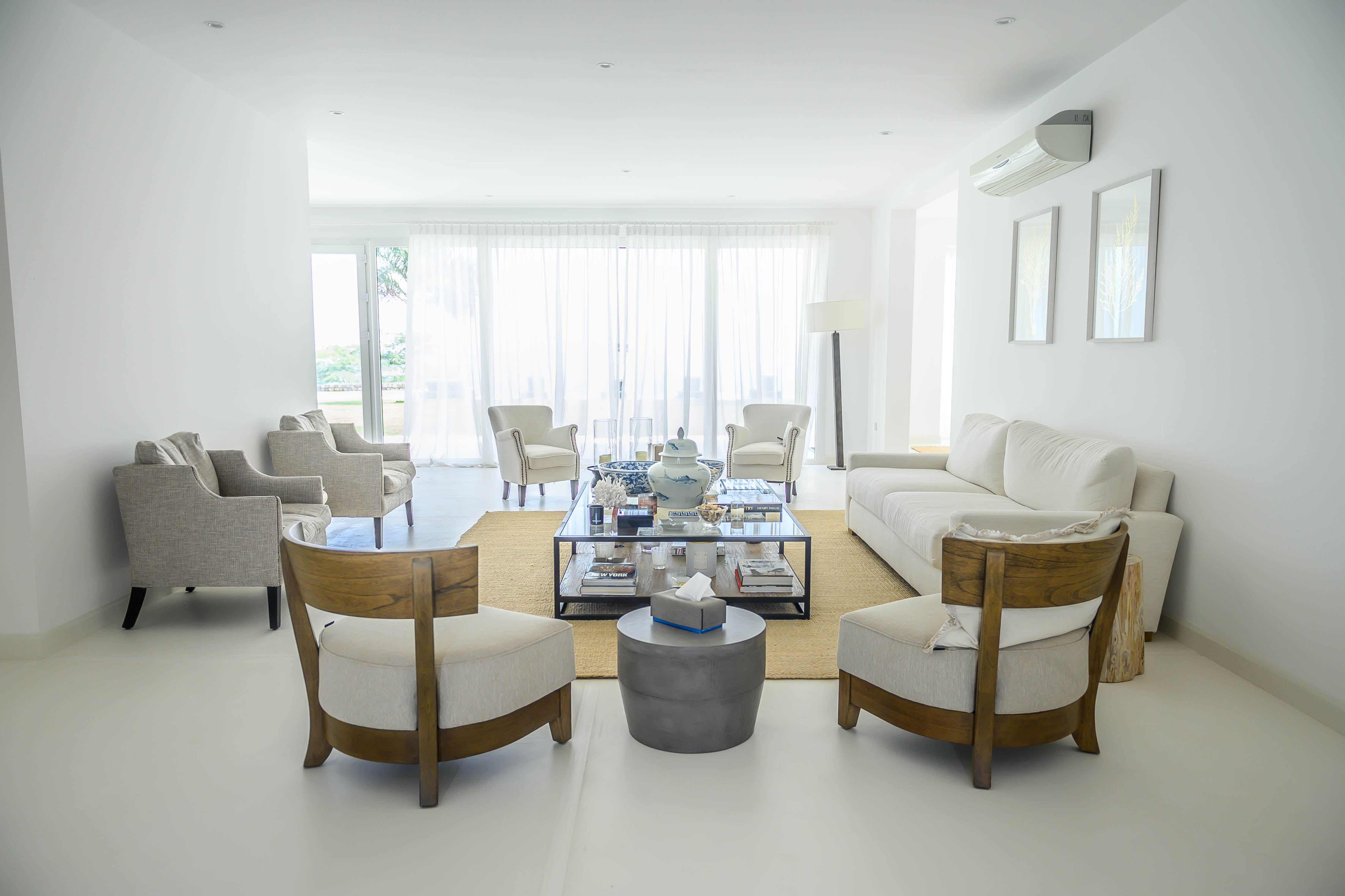 5 Bedroom Villa in Jebel Sifah Muscat  - 2