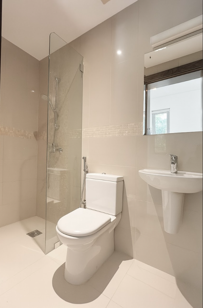 Luxury 3 Bedroom Townhouse in Al Mouj Muscat - 4