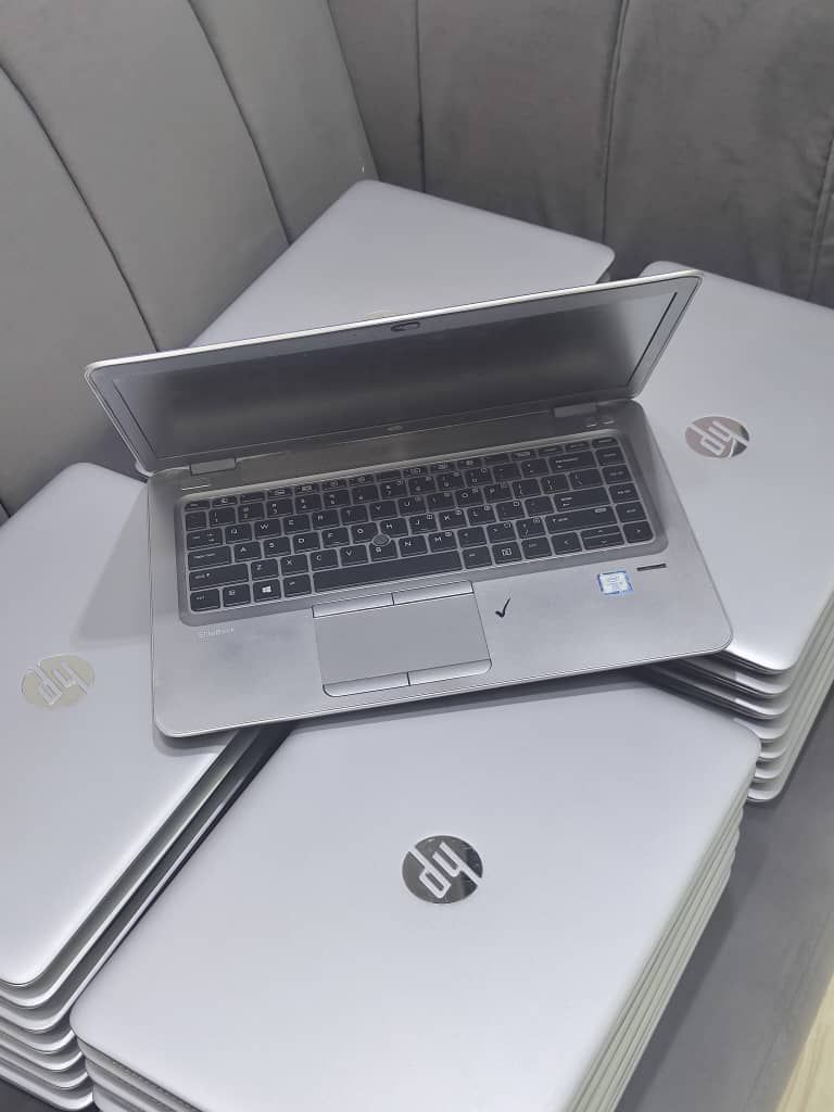 HP ELITEBOOK 830 G2 