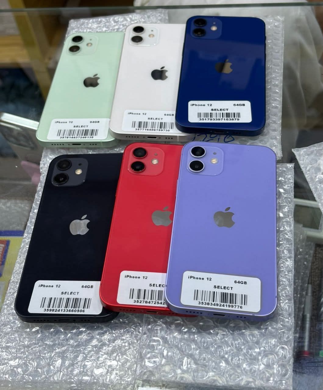 Apple iPhone 12 