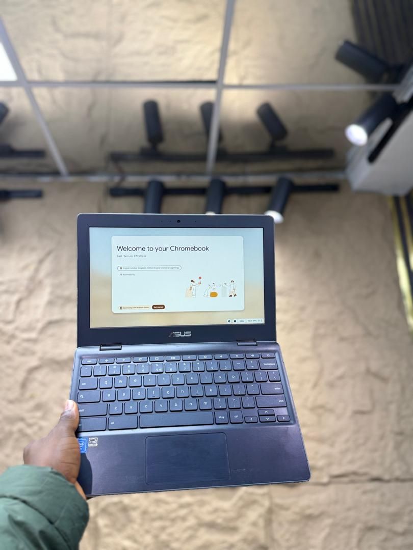 Asus Chromebook C200