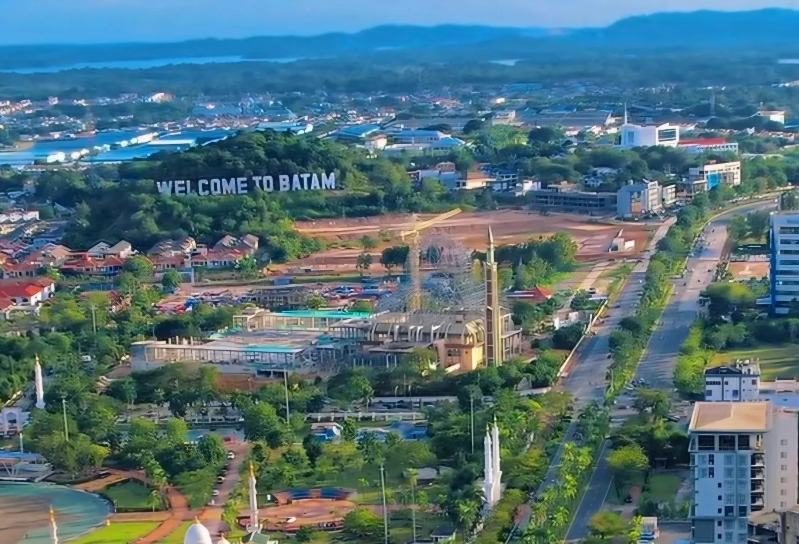 Аренда авто с водителем — Batam