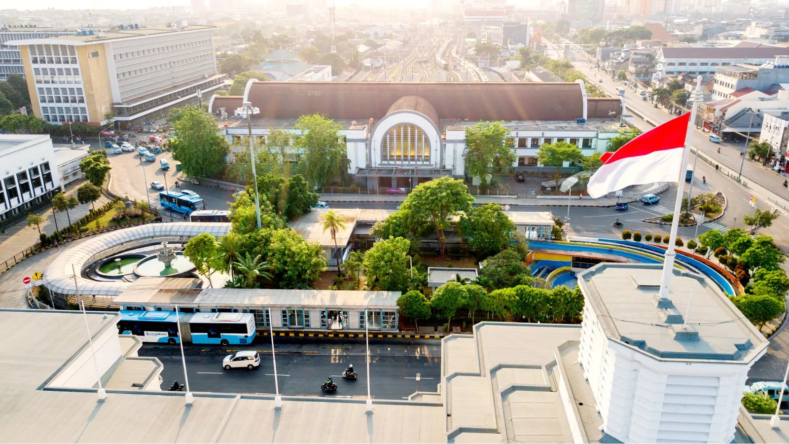 Аренда авто с водителем — Jakarta