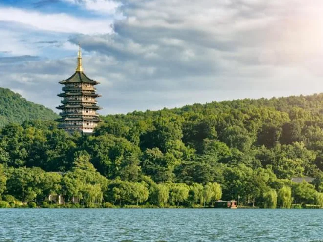 Аренда авто с водителем — Shanghai