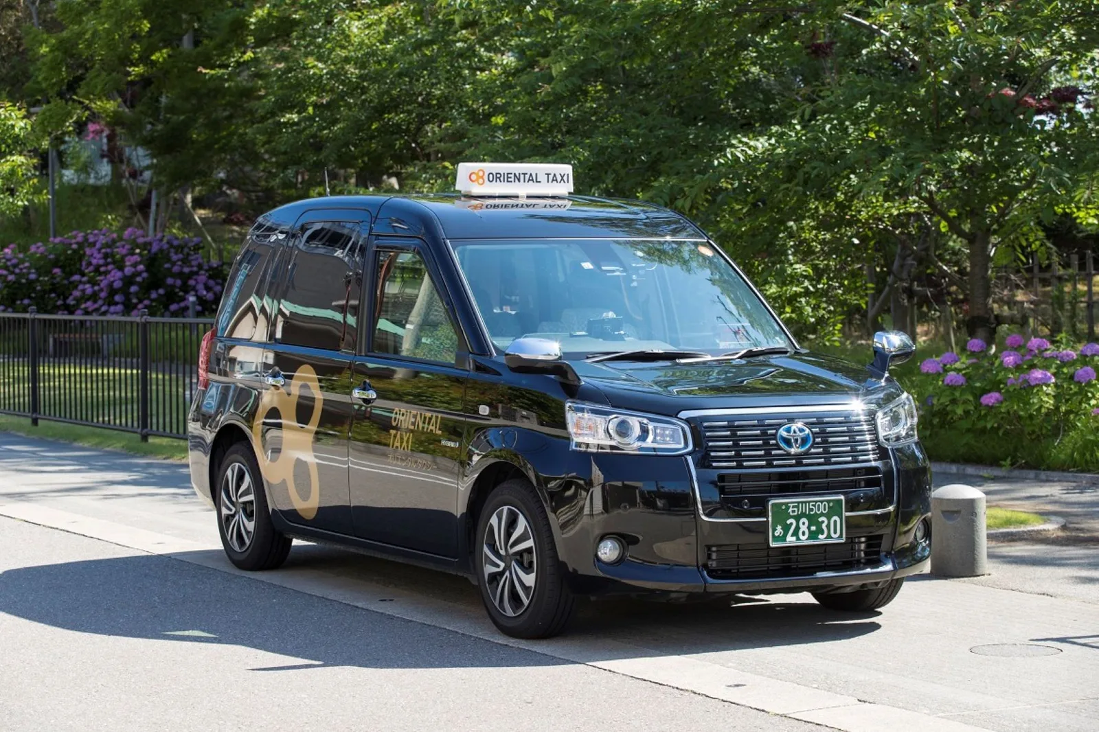 Аренда авто с водителем — Kanazawa
