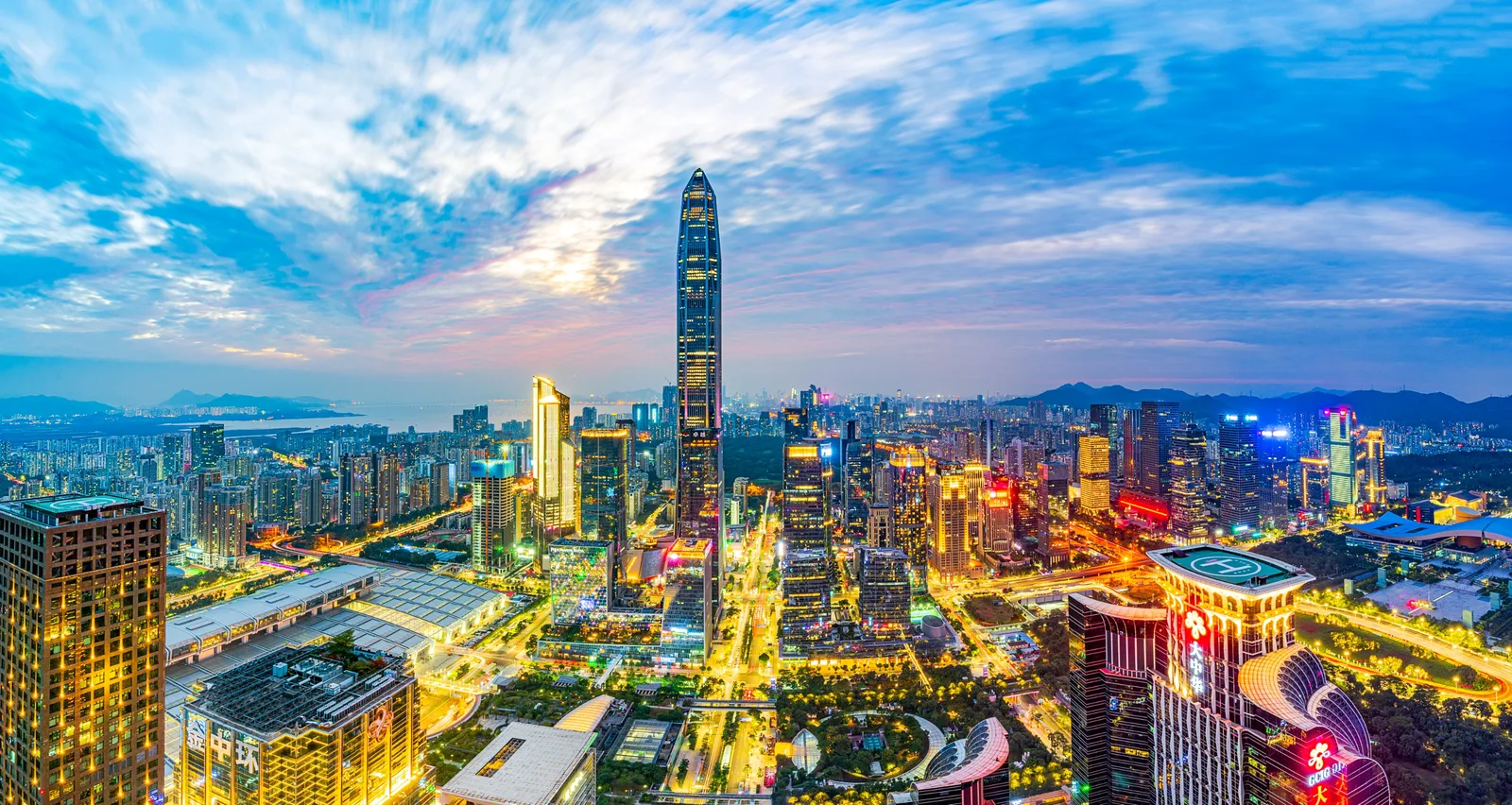 Аренда авто с водителем — Shenzhen City