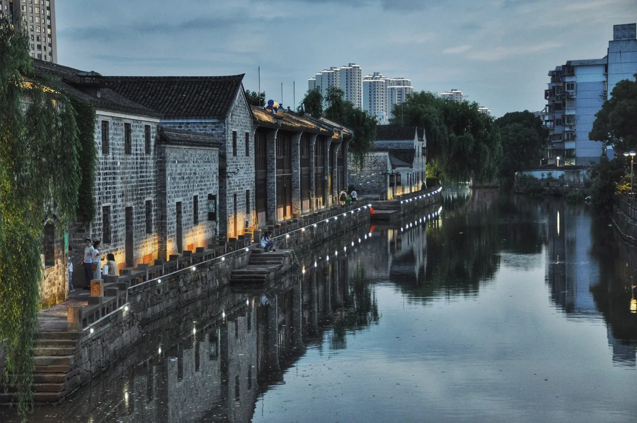 Аренда авто с водителем — Shanghai