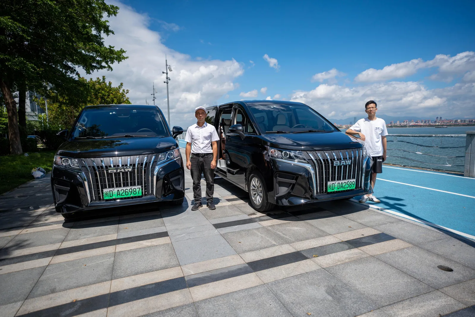 Аренда авто с водителем — Longyan City