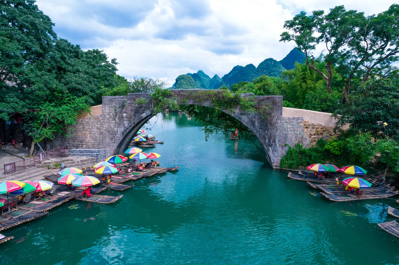 Аренда авто с водителем — Guilin