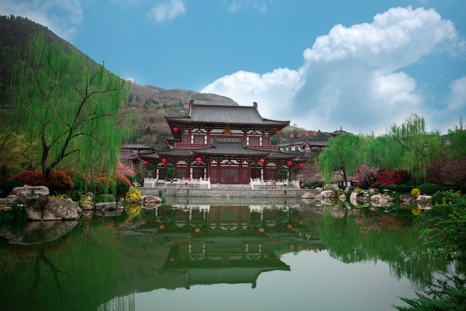 Аренда авто с водителем — Xi'an
