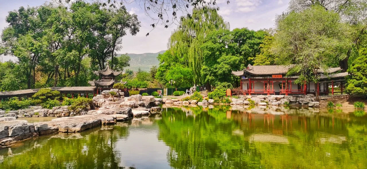 Аренда авто с водителем — Taiyuan City