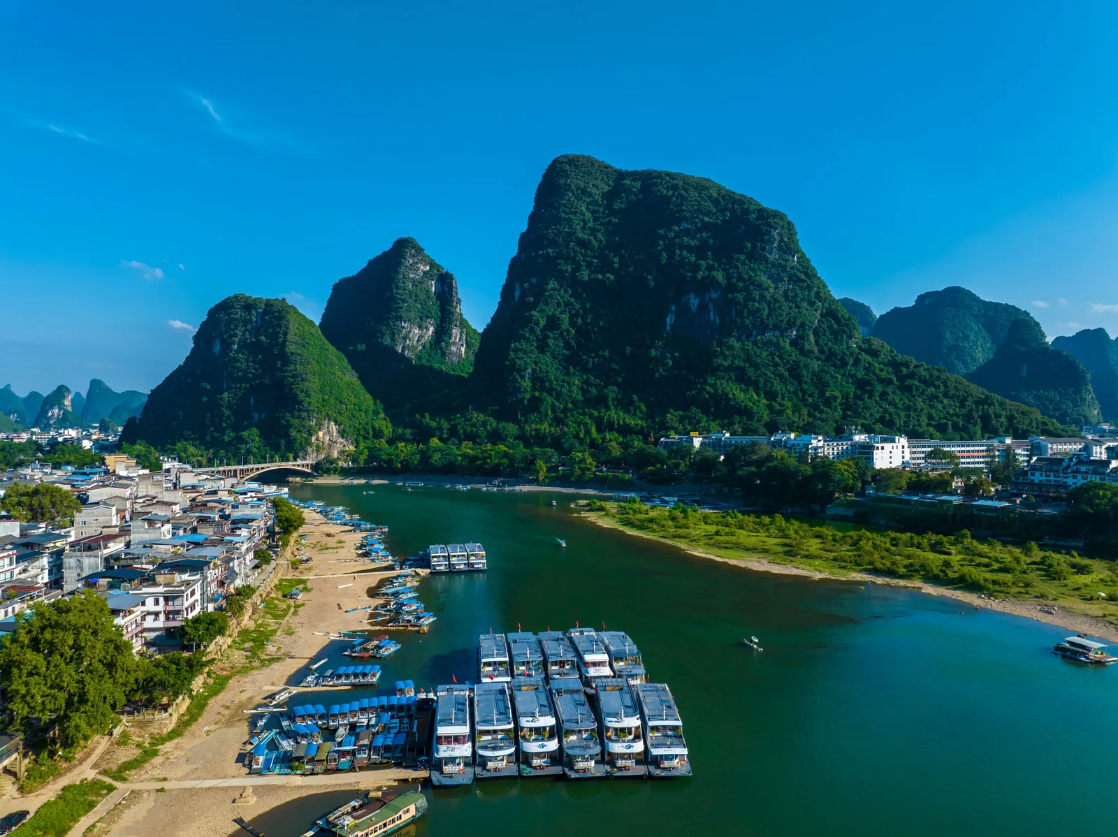 Аренда авто с водителем — Guilin