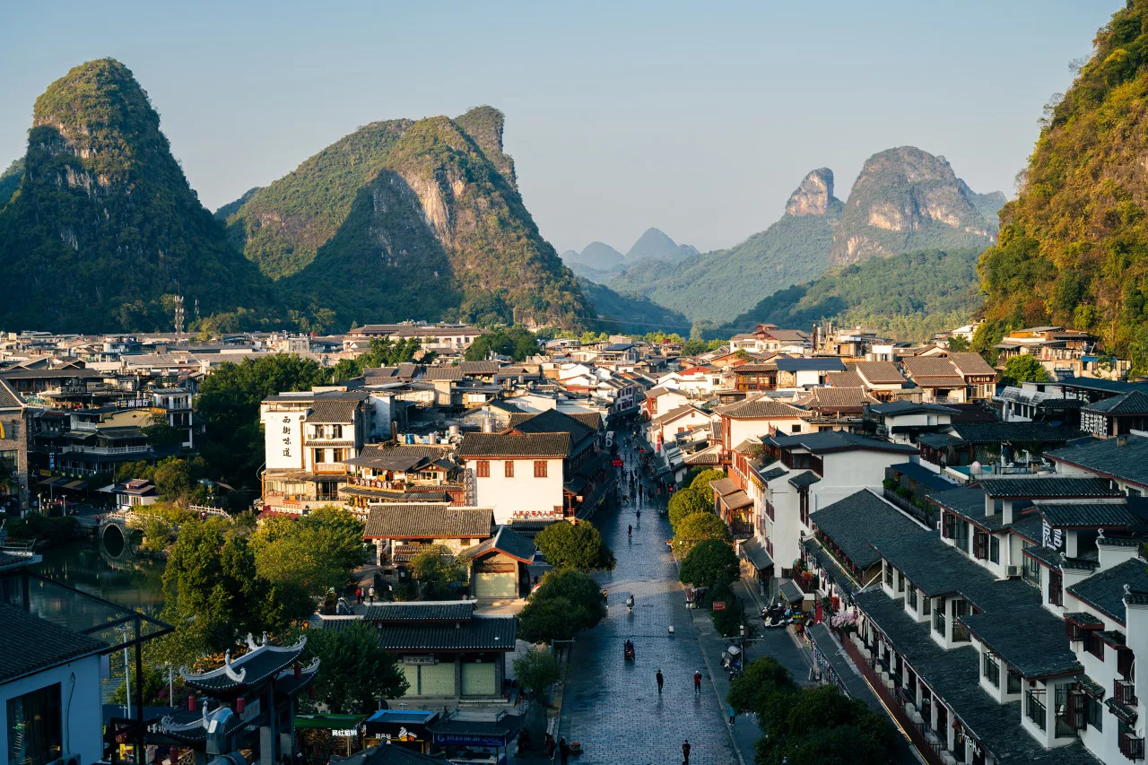 Аренда авто с водителем — Guilin